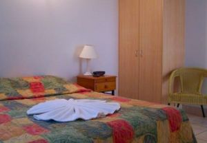 Cambridge Hotel Motel - Accommodation Yamba